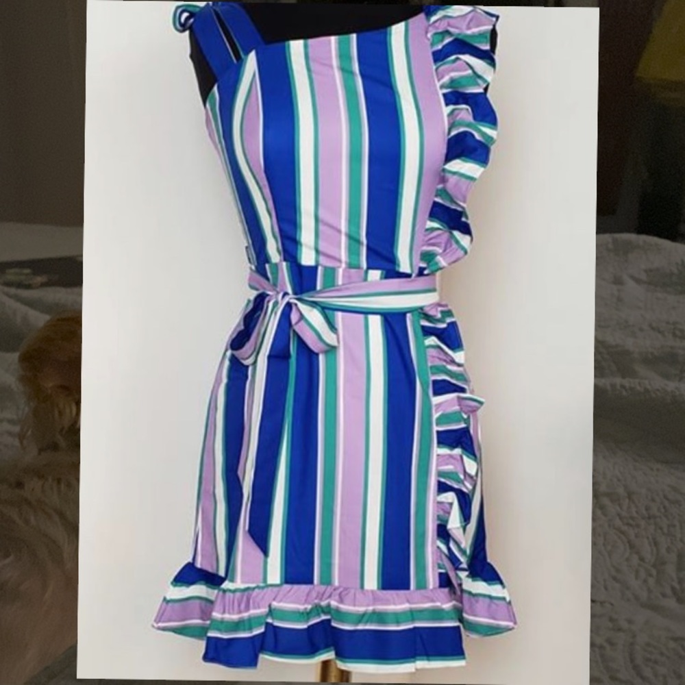 Boutique wrap dress size 2/4